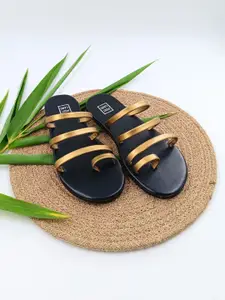 POSTCARD Women Gold-Toned Solid One Toe Flats