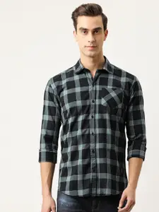 Campus Sutra Men Black & Grey Regular Fit Checked Casual Shirt