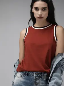 The Roadster Lifestyle Co Women Rust Red Pure Cotton Solid Round Neck T-shirt