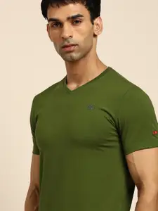 Being Human Men Green Solid Pure Cotton T-shirt