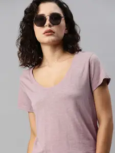 The Roadster Lifestyle Co Women Lavender Scoop Neck Pure Cotton T-shirt