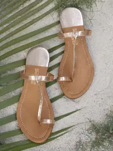 Shoetopia Girls Gold-Toned Textured One Toe Flats