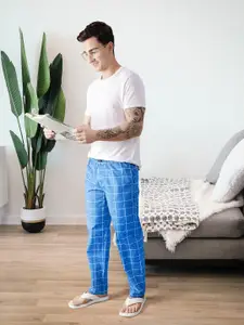 The Indian Garage Co Men Blue & White Checked Lounge Pants