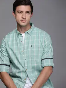 WROGN Men Sea Green & White Slim Fit Checked Casual Shirt