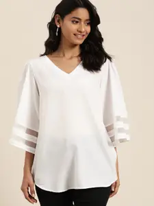 Qurvii White Solid Flared Sleeves Crepe Top