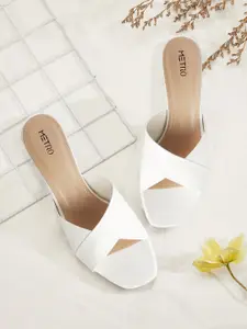Metro Women White Solid Block Heels