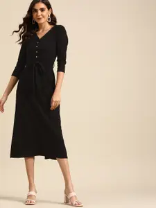 all about you Women Black Solid Sheath Dress