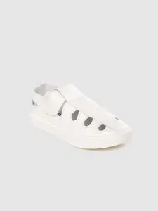 YK Boys White Solid Shoe-Style Sandals with Cut Work Detail