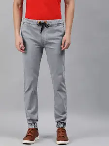 Urbano Fashion Men Grey Slim Fit Mid-Rise Clean Look Stretchable Jogger Jeans