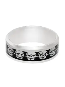 OOMPH Men Silver-Toned & Black Titanium Puck Skull Broad Handcrafted Finger Ring