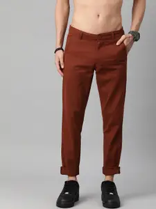Roadster Men Rust Red Solid Regular Trousers