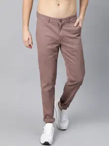 Roadster Men Mauve Solid Regular Fit Chinos