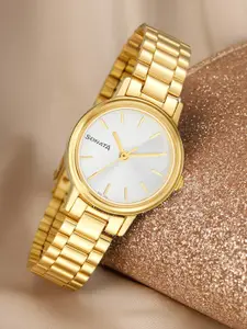 Sonata Women Silver-Toned Analogue Watch 8096YM06