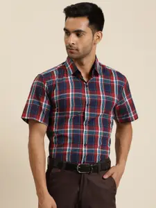 SOJANYA Men Maroon & Navy Blue Pure Cotton Regular Fit Checked Formal Shirt