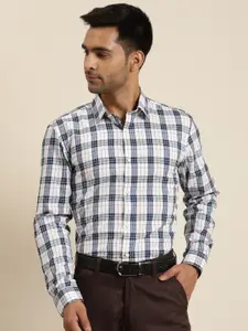 SOJANYA Men White & Navy Blue Checked Regular Fit Cotton Formal Shirt