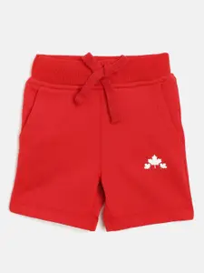 Rute Girls Red Solid Pure Cotton Regular Shorts with Maple Leaves Print Detail