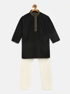 SOJANYA Boys Black & Off-White Self Design Brocade Weave Kurta with Cotton Pyjamas