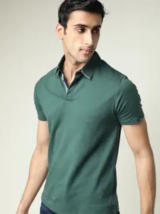 RARE RABBIT Men Green Solid Polo Collar T-shirt