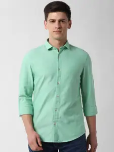 Peter England Casuals Men Green Slim Fit Solid Casual Shirt