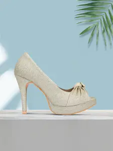 VALIOSAA Women Gold-Toned Embellished Peep Toes