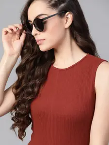 Roadster Rust Brown Solid Pure Cotton Fitted Top