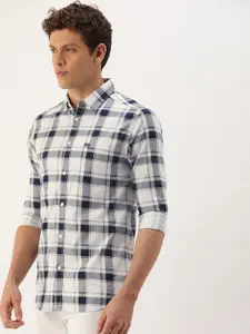 The Indian Garage Co Men Navy Blue & White Slim Fit Checked Casual Shirt