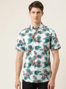 The Indian Garage Co Men White & Green Slim Fit Tropical Printed Casual Shirt