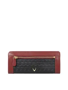 Hidesign Women Black & Maroon Textured Leather Two Fold Wallet
