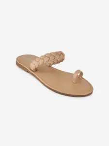 THE MADRAS TRUNK Women Beige Embellished Leather One Toe Flats