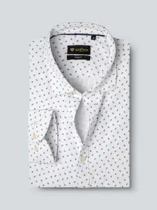 INVICTUS Men Easy Care White  Printed Pure Cotton Sustainable Formal Shirt