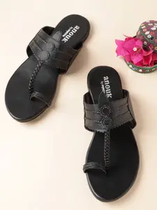 Anouk Women Black Braided One Toe Flats