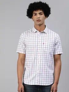 Levis Men White & Red Slim Fit Checked Casual Shirt