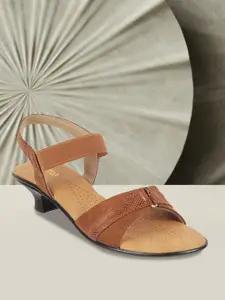 Metro Women Brown Solid Sandals