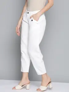 Chemistry Women White Slouchy Tapered Fit Stretchable Cropped Jeans