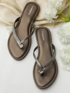 Vishudh Women Metallic-Toned Embellished Open-Toe Flats