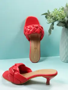 Tokyo Talkies Red Embellished Kitten Heeled Sandals