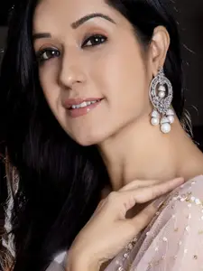 Rubans Silver Contemporary Drop Earrings