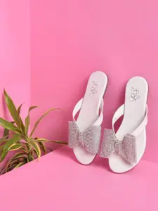 Zebba Women White Embellished Open Toe Flats