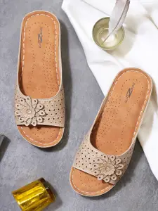 Shezone Women Cream Open Toe Flats with Laser Cuts