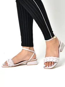Zebba Women Lavender Textured Sandals
