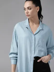 Roadster Women Blue Solid Casual Shirt