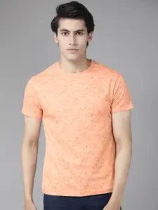 Blackberrys Men Peach-Coloured Floral Printed Slim Fit T-shirt