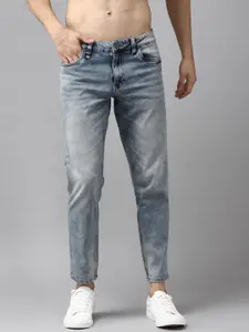 Roadster Men Blue Carrot Fit Light Fade Stretchable Jeans