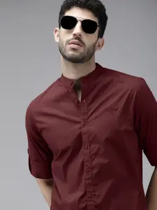 Roadster Men Maroon Slim Fit Opaque Casual Shirt