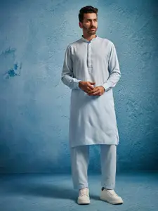 VASTRAMAY Men Blue Kurta with Patiala