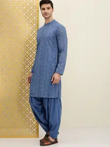 House of Pataudi Men Blue Paisley Regular Jashn Kurta with Patiala
