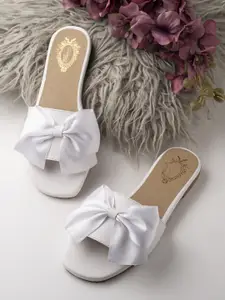 Shoetopia Women White Open Toe Flats with Bows