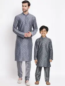 VASTRAMAY Men Grey Printed Cotton Kurta with Churidar