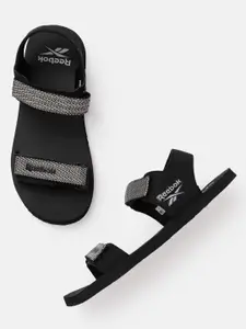 Reebok Men Black & White VM Max Pro Chevron Patterned Sports Sandals