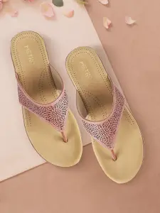 Metro Women Peach-Coloured & Beige Textured Laser Cuts Comfort Sandals